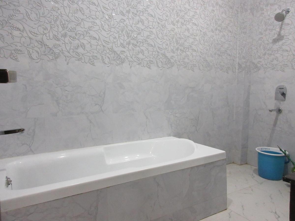 Riya Palace Agra  Extérieur photo