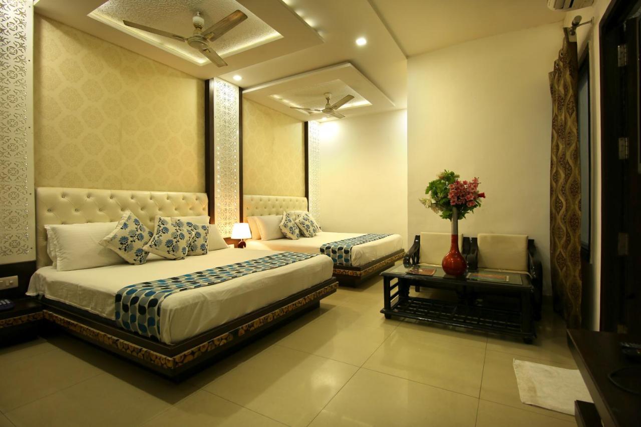 Riya Palace Agra  Extérieur photo