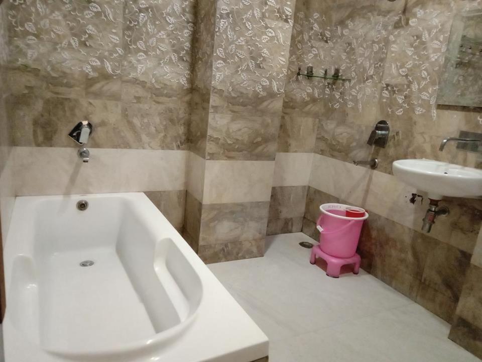 Riya Palace Agra  Extérieur photo
