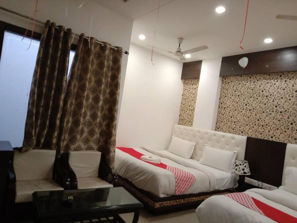 Riya Palace Agra  Extérieur photo